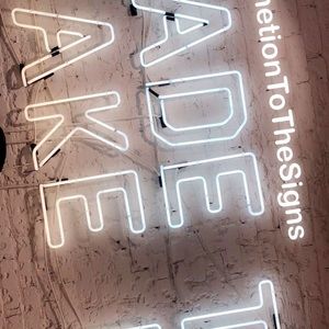 Meet your Posher, Derek